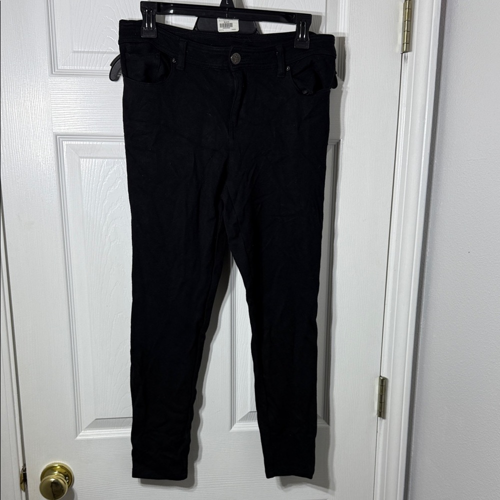 Style & Co. Jet Black Skinny Pants